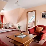 H H Ingwersen Apartment *